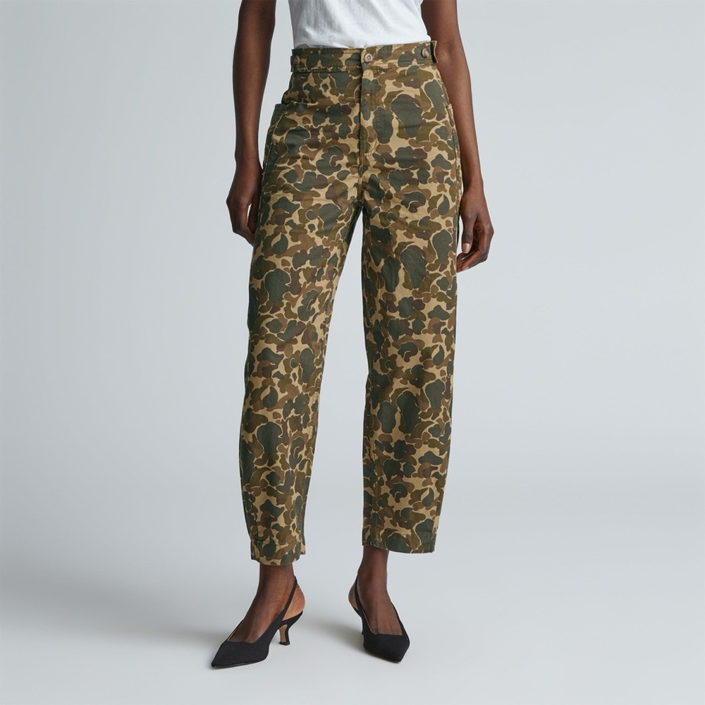 Everlane Fatigue Barrel Pant in Kalamata (camo)